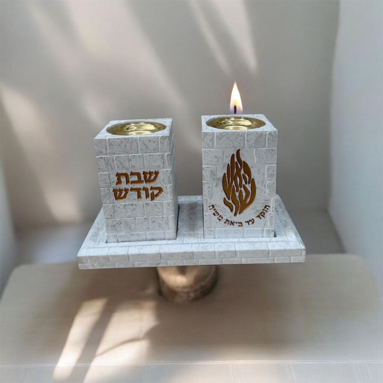 פמוטי שבת "האש שלי" עם מגש דמוי אבן