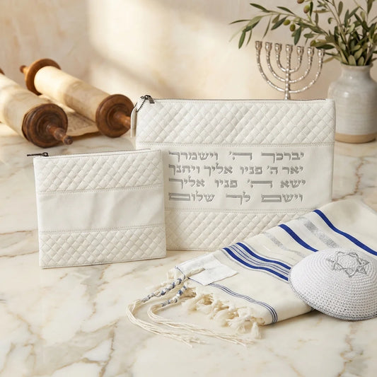 סט טלית ותפילין דמוי עור לבן "יברכך" כסף